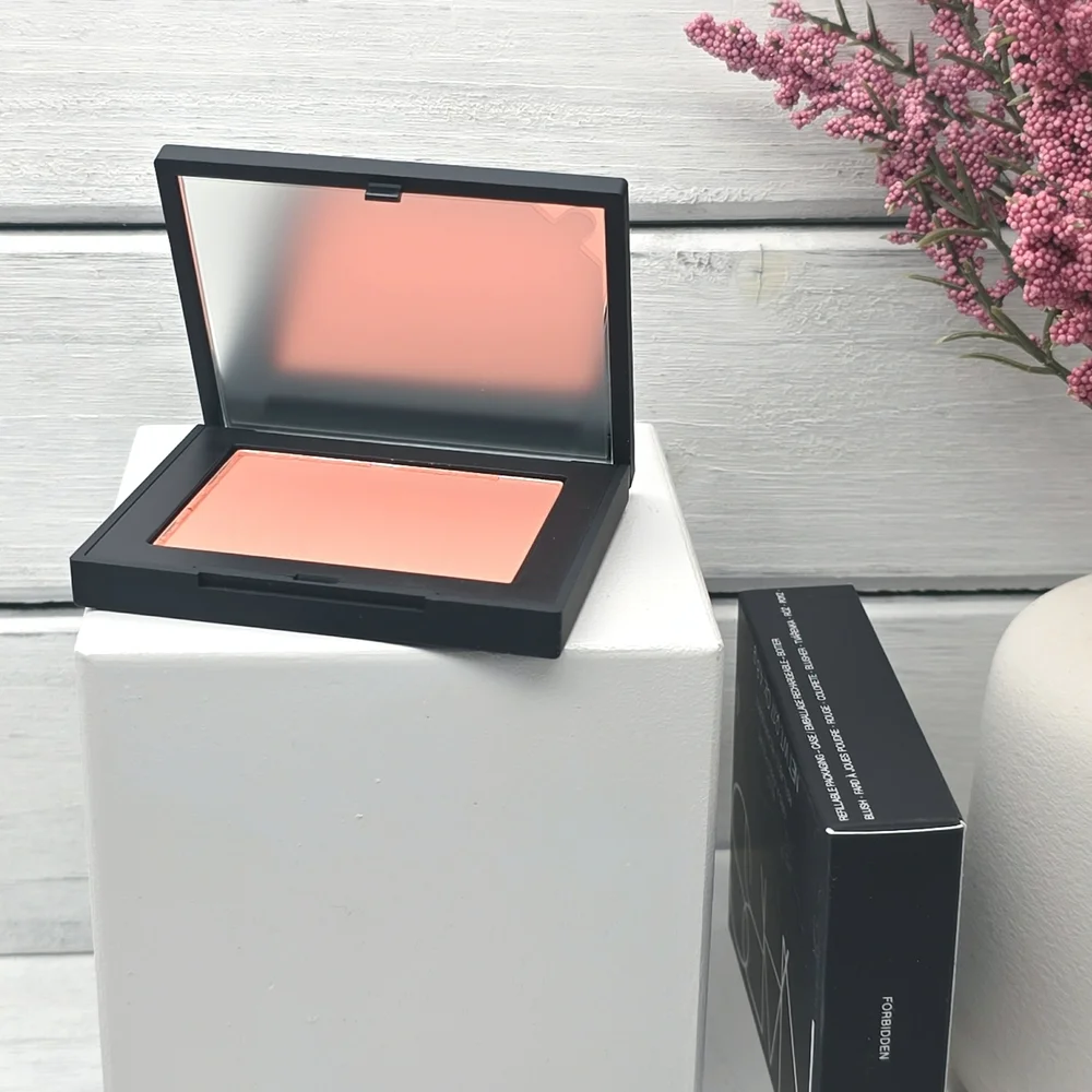 NARS Blush In Forbidden - Picture 3 of 7